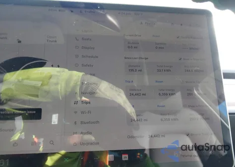 2023 Tesla Model Y Awd/Long Range Dual Motor All-Wheel Drive from USA, damaged, VIN 7SAYGDEE3PA039610